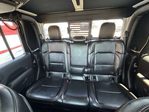 Used 2020 Jeep Gladiator Rubicon AWD/4WD image 23