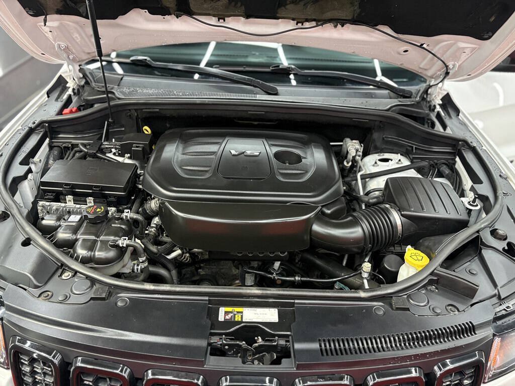 Used 2018 Jeep Grand Cherokee Altitude AWD/4WD image 27