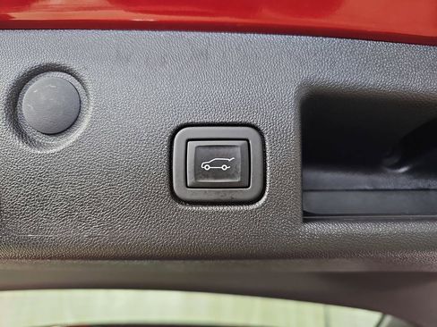 Certified 2023 Chevrolet Equinox RS image 17