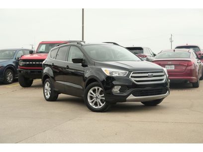 Used 2018 Ford Escape SE w/ SE Sync 3 Package