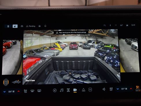 Used 2022 Rivian R1T Adventure image 39