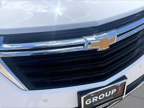 Used 2023 Chevrolet Equinox LT w/ Driver Convenience Package AWD/4WD image 30