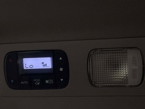 Used 2016 Honda Odyssey EX-L image 23