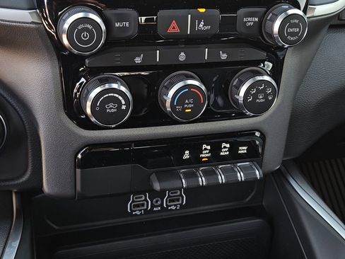 New 2026 RAM 1500 Lone Star AWD/4WD image 19