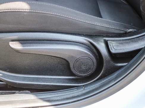 Used 2020 Kia Forte LXS FWD image 20