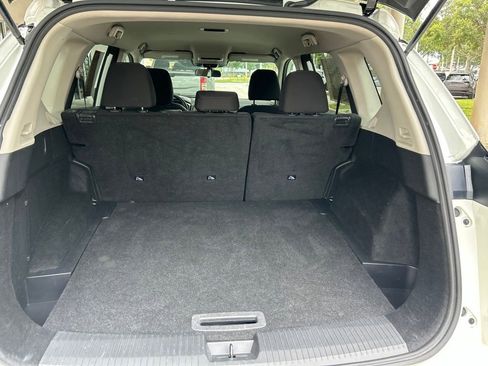 Used 2024 Nissan Rogue S AWD/4WD image 33