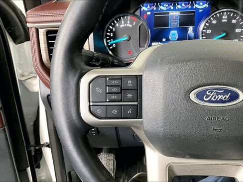 Used 2022 Ford Expedition Max Limited image 18