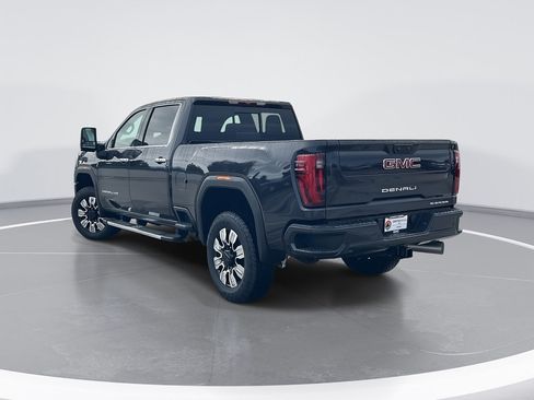 New 2026 GMC Sierra 3500 Denali AWD/4WD image 5