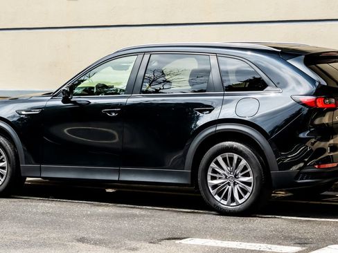 Used 2025 MAZDA CX-90 3.3 Turbo w/ Select Package AWD/4WD image 5