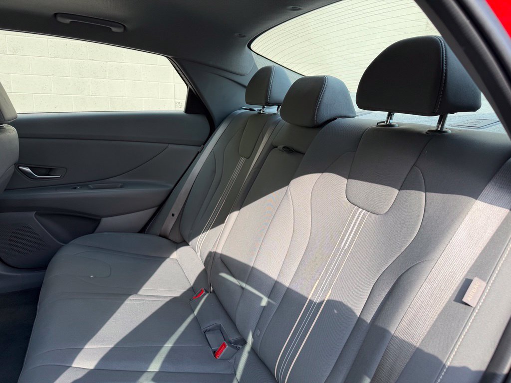 Used 2025 Hyundai Elantra SEL FWD image 25