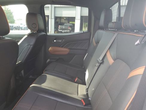 Used 2023 GMC Canyon AT4 AWD/4WD image 10
