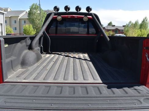 Used 2006 Dodge Ram 2500 Truck SLT AWD/4WD image 8