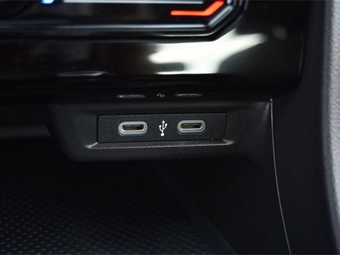 New 2025 Volkswagen Jetta Sport image 16