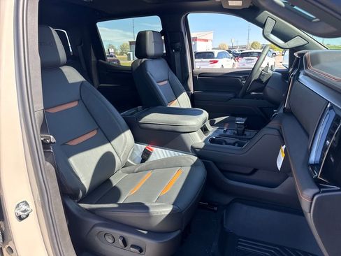 New 2026 GMC Sierra 1500 AT4 w/ AT4 Premium Package image 12
