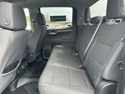 Used 2025 Chevrolet Silverado 1500 LT AWD/4WD image 23