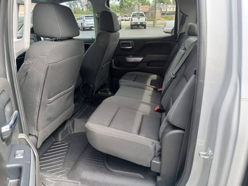 Used 2018 Chevrolet Silverado 1500 LT w/ All Star Edition AWD/4WD image 11