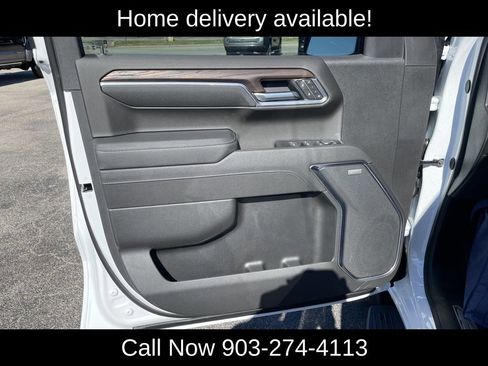 New 2026 GMC Sierra 1500 SLT image 11