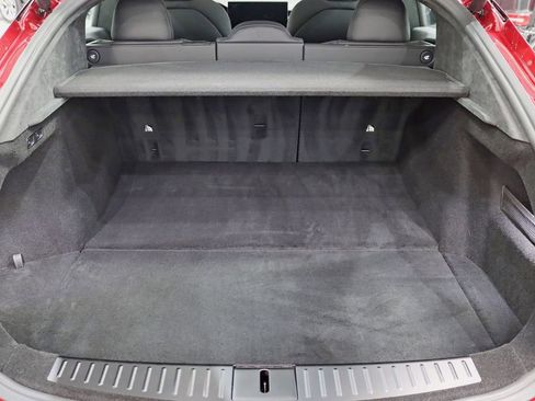 Used 2025 Tesla Model S AWD/4WD image 39