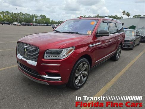 Used 2019 Lincoln Navigator Reserve image 2