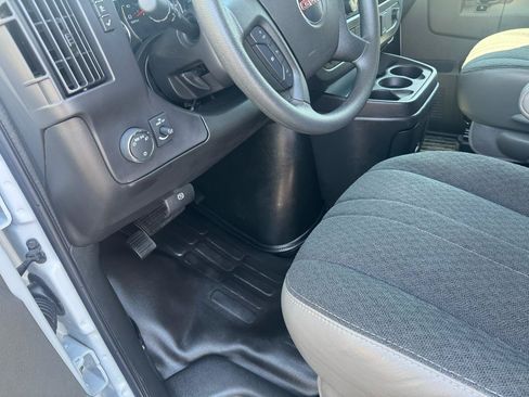 Used 2025 GMC Savana 2500 w/ Driver Convenience Package RWD image 17