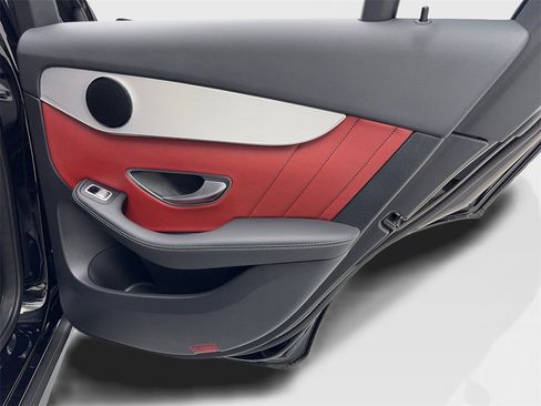 Used 2022 Mercedes-Benz GLC 300 w/ AMG Line image 39