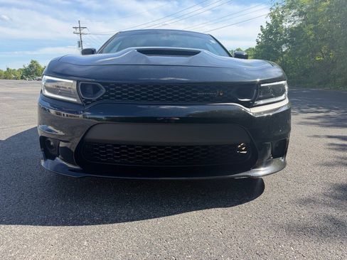 Used 2023 Dodge Charger Scat Pack w/ Plus Group RWD image 2