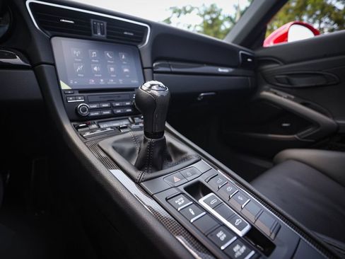 Used 2019 Porsche 911 Speedster RWD image 34