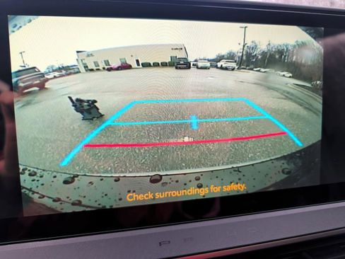 Used 2026 Toyota Prius Plug-In Hybrid image 23