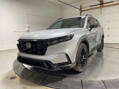 Used 2023 Honda CR-V Sport image 3