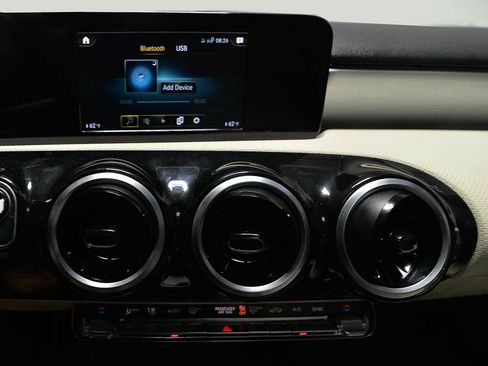 Used 2020 Mercedes-Benz A 220 image 16