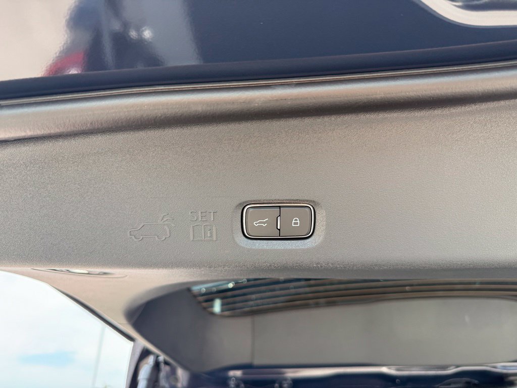 Used 2027 Ford Expedition Platinum RWD image 43