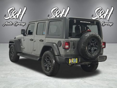Used 2020 Jeep Wrangler Unlimited Sport image 15