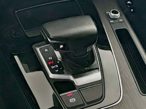 Used 2023 Audi Q5 2.0T Premium AWD/4WD image 7