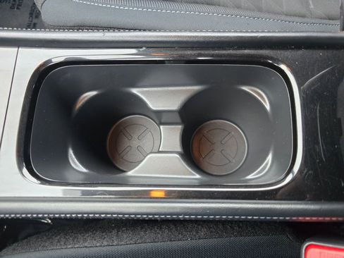 Used 2024 Nissan Kicks SV image 31