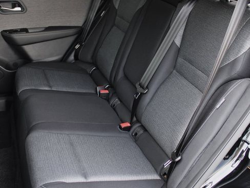 Certified 2022 Nissan Rogue SV image 25