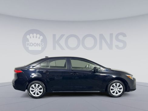 Used 2025 Toyota Corolla LE image 5