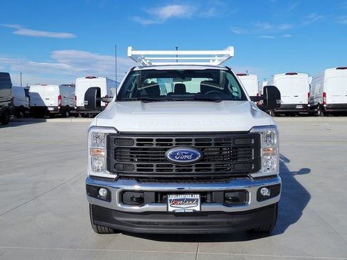 New 2026 Ford F350 XL w/ XL Chrome Package image 5