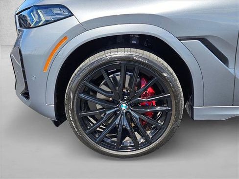 Used 2026 BMW X6 xDrive40i w/ Premium Package AWD/4WD image 22