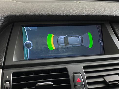 Used 2010 BMW X5 M image 27