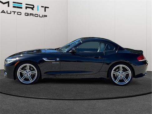 Used 2015 BMW Z4 sDrive35i image 5
