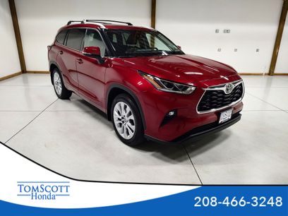 Used 2023 Toyota Highlander Limited