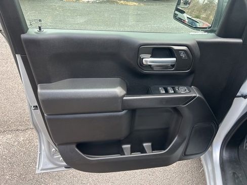 Certified 2022 Chevrolet Silverado 1500 Custom image 18