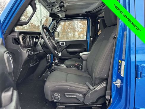 Used 2020 Jeep Gladiator Sport w/ Quick Order Package 24S image 3