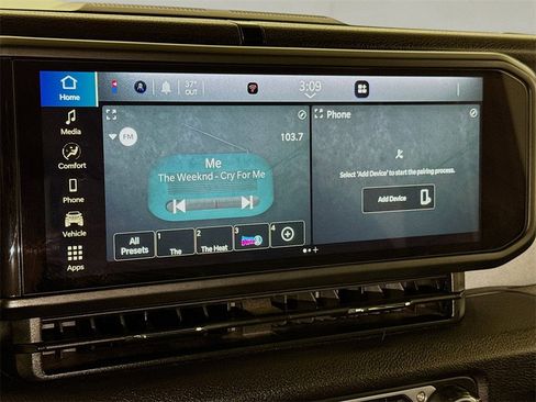 Used 2024 Jeep Wrangler Sport S image 12