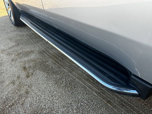 Used 2015 Chevrolet Tahoe LTZ image 12