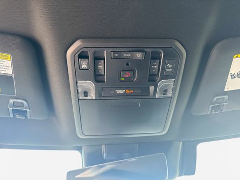New 2026 Toyota Tundra Limited AWD/4WD image 28