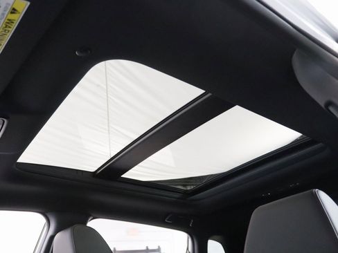 Used 2025 Acura ADX A-Spec image 24