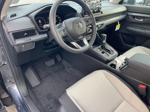 Used 2025 Honda CR-V EX image 6