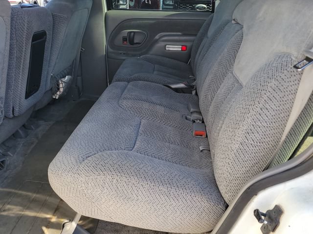Used 1996 Chevrolet Tahoe 4WD image 8