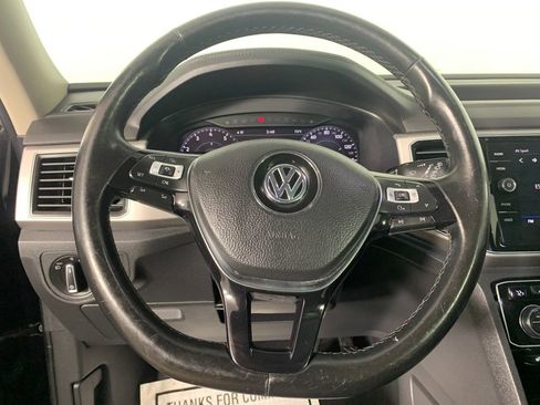 Used 2018 Volkswagen Atlas SEL Premium image 22